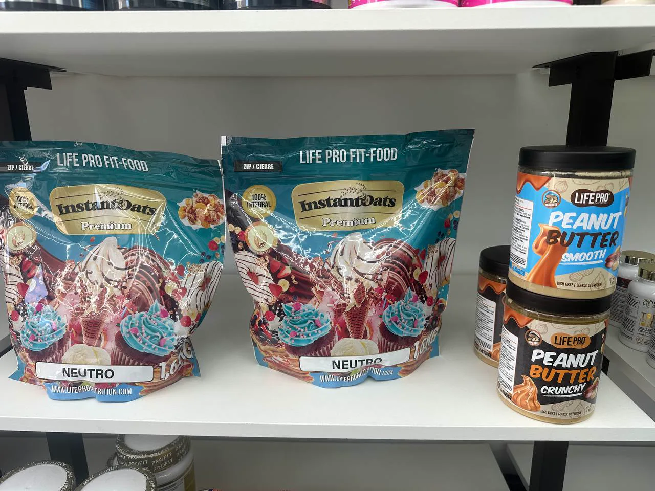 Avena y crema de cacahuete Life Pro disponibles en tienda